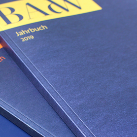 Printausgaben der Jahrbücher 2016 bis 2019